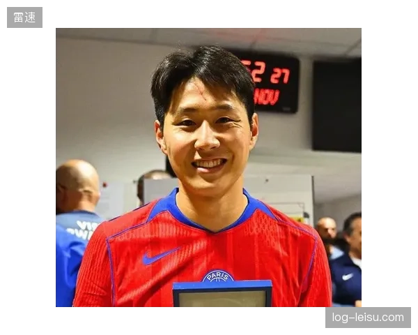 李刚仁将成韩国中场变速器,其在巴黎圣日耳曼的组织能力或成破局关键。 李刚仁将成韩国中场变速器,其在巴黎圣日耳曼的组织能力或成破局关键。